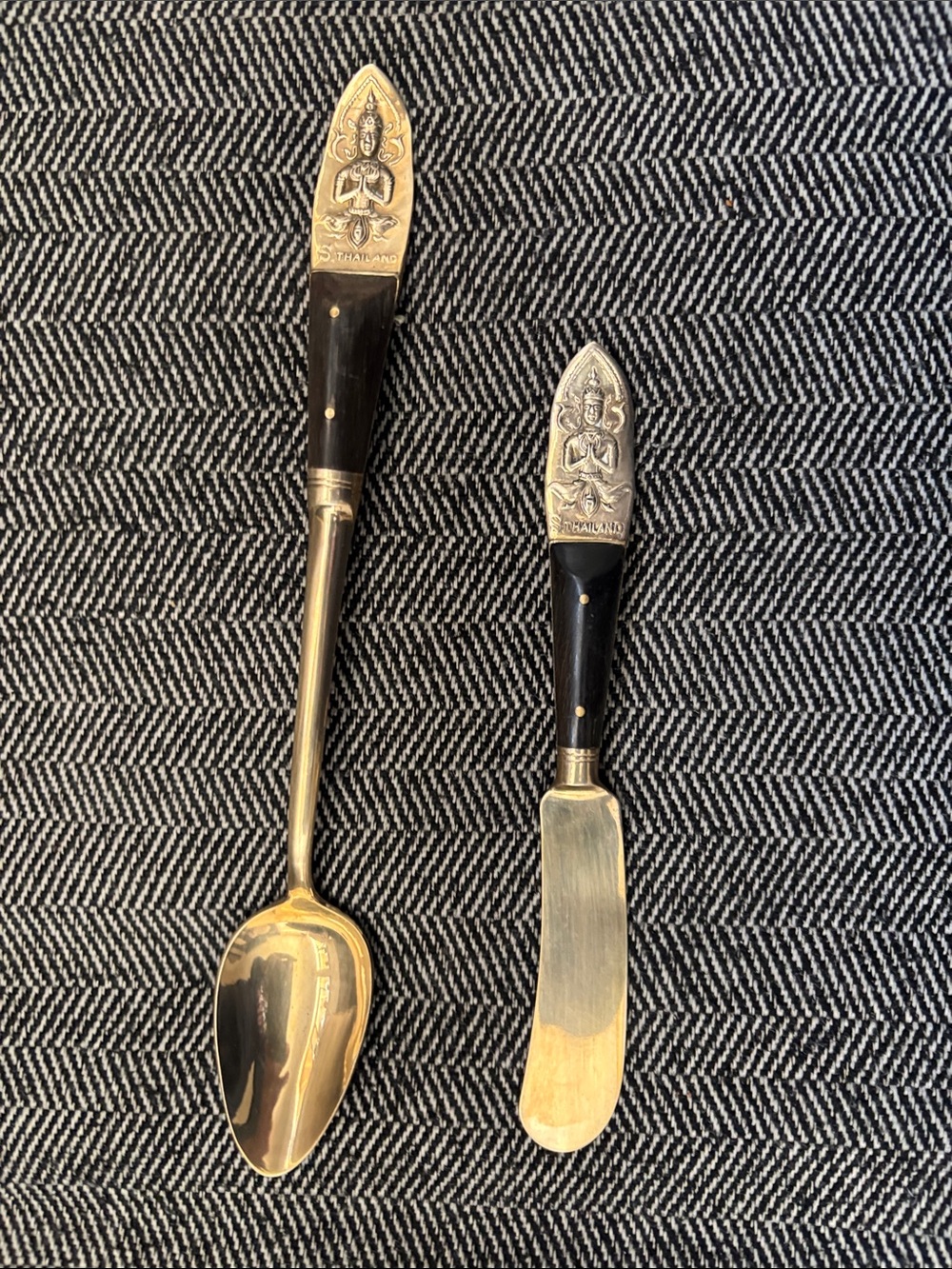 Decorative Thailand Silver-Tone Spoon and Spreader Set - Black Handles